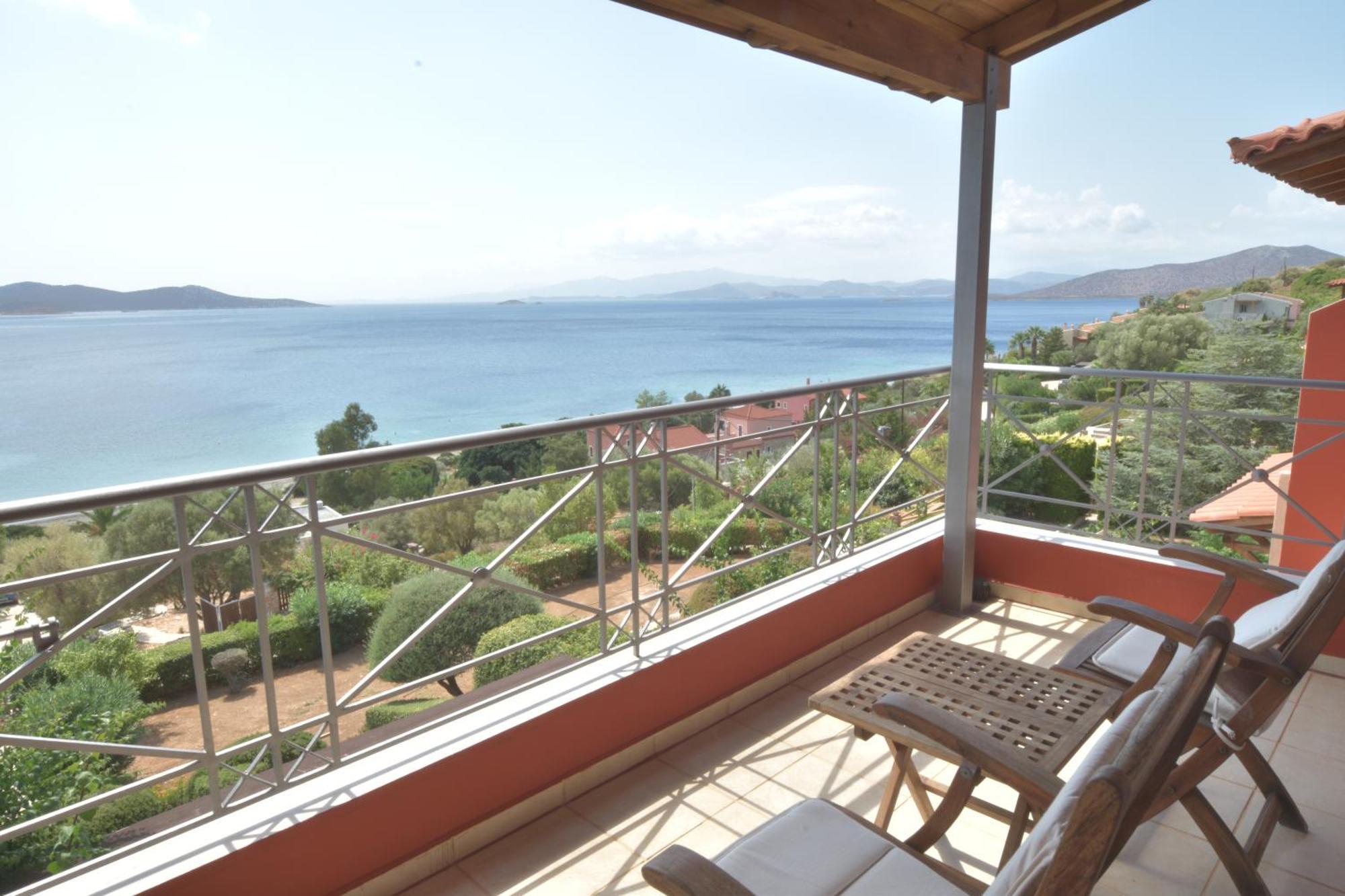 Blue Bay View - Beach House Vathirrevma Екстериор снимка